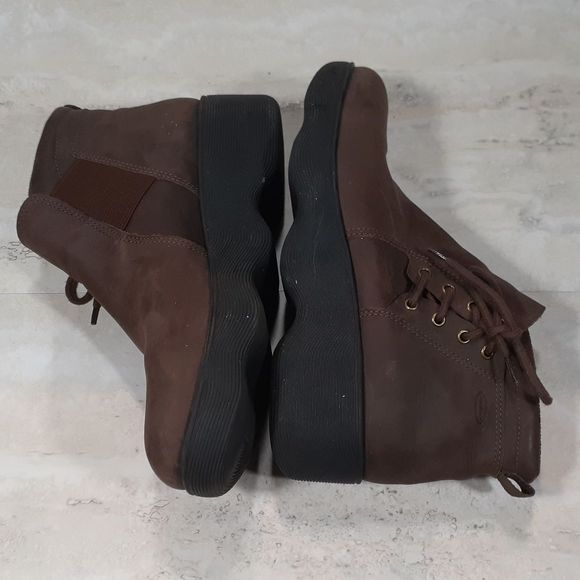 Ladies Azaleia brown leather ankle boots size 9🎉Host Pick🎉 - Picture 4 of 8